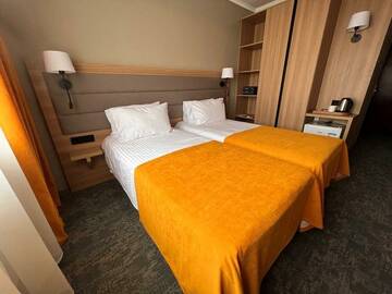 2-местный номер стандарт бизнес в Гостинице Салют