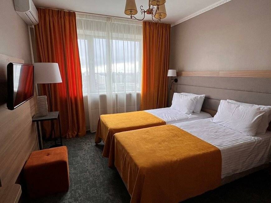 Фотографии номера 2-местный номер стандарт бизнес в Гостинице Салют Москва