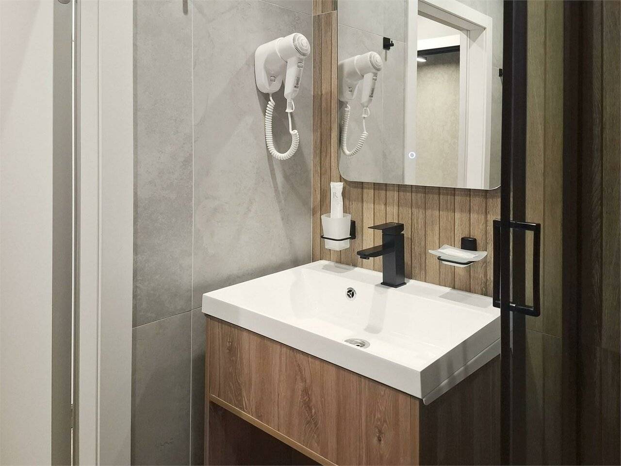 Фотографии номера Номер Бизнес одноместный в Гостинице Салют Москва