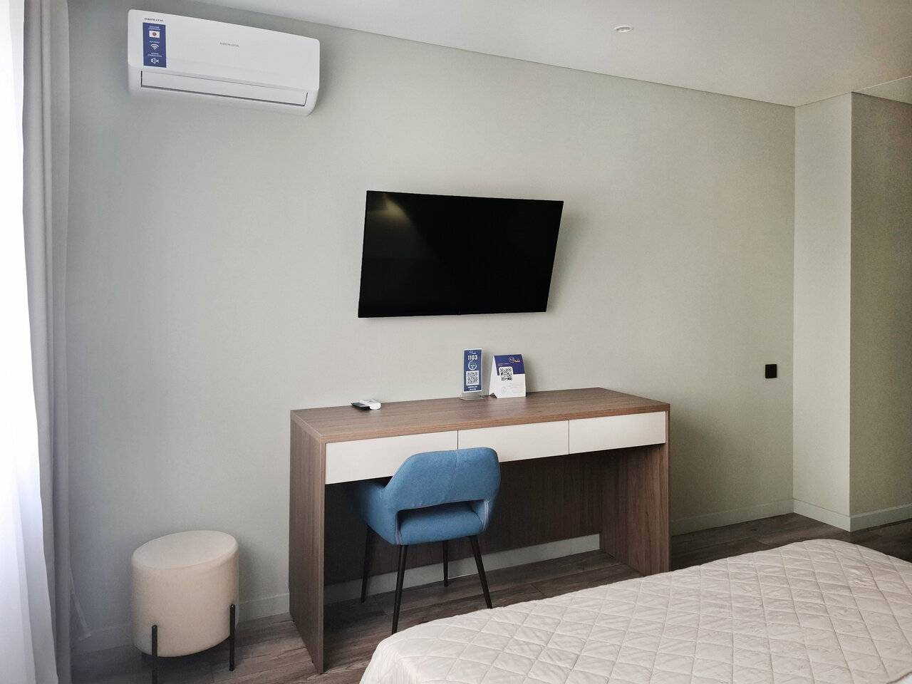 Фотографии номера Апарт Сьют в Гостинице Салют Москва